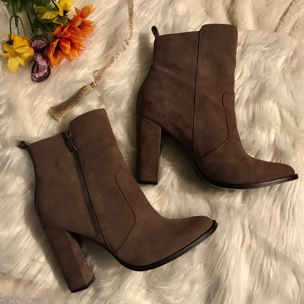 ⬇️SALE!💥  NWOT STEVE MADDEN SUEDE  BOOTS 10 - Picture 3 of 8